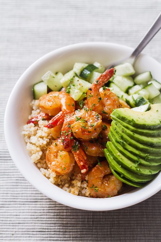 Mastering Seafood for Healthy Office Lunches: Delicious & Effortless Tips