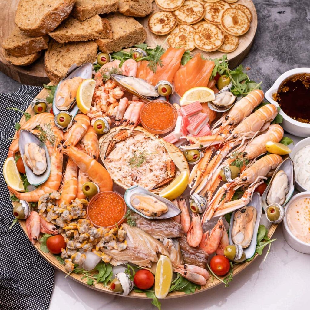 Mastering the Art of a Luxury Seafood Platter: A Comprehensive Guide to Restaurant-Style Elegance at Home