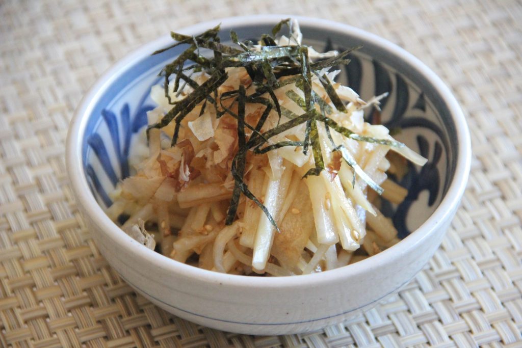 Mastering the Refreshing Japanese Seafood Daikon Salad: A Culinary Journey