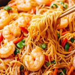 Rahasia Membuat Seafood Chow Mein yang Super Lezat di Rumah