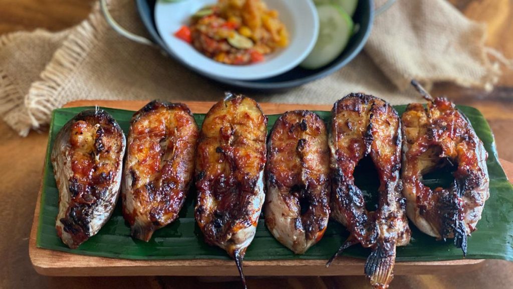 Resep Seafood Tempoyak Ikan Patin Bakar: A Culinary Journey into Authentic Indonesian Flavors