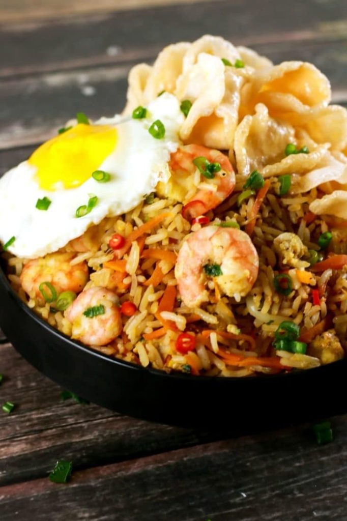 Unlocking Aromatic Flavors: Mastering Seafood Fried Rice (Nasi Goreng Seafood)