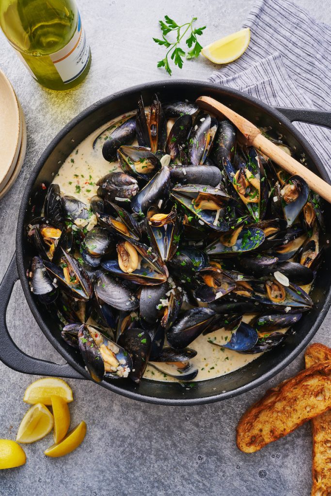 Unlocking the Flavor: Mastering Pan-Seared Mussels for Culinary Excellence