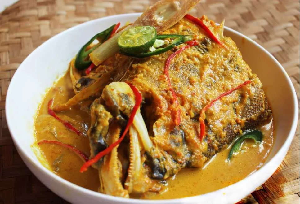 Unveiling the Authentic Flavors: Your Comprehensive Guide to Making Ikan Woku Belanga Khas Manado